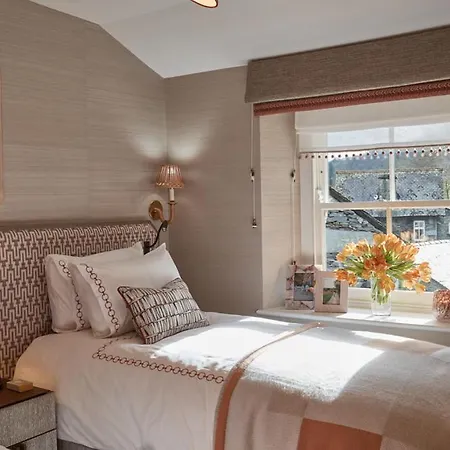 Little Nut Ambleside