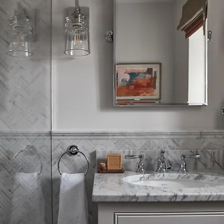 Little Nut Ambleside